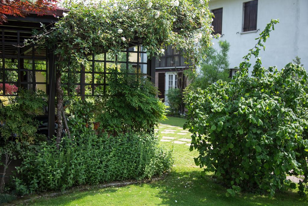 B&B Arco Di Pietra Quinto Di Treviso Luaran gambar